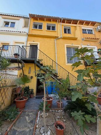 Chalet pareado en calle Llevant