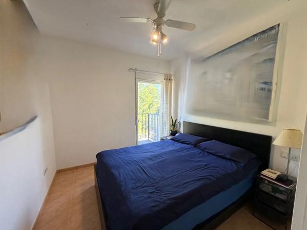 Chalet pareado en calle Llevant