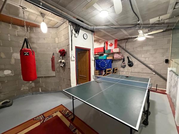 Chalet pareado en calle Llevant