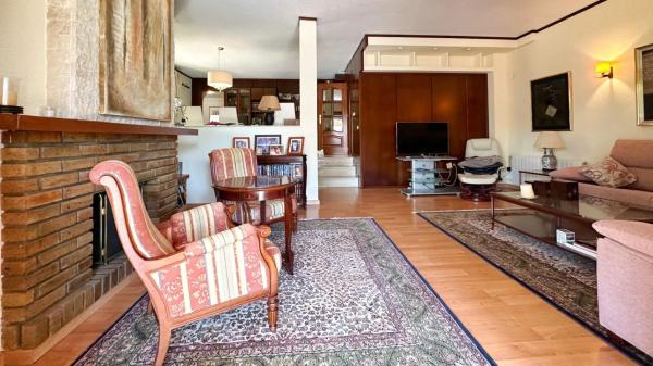 Casa independiente en Urbanizacion Coblanca