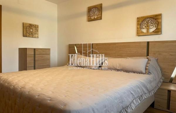 Casa independiente en calle Roma