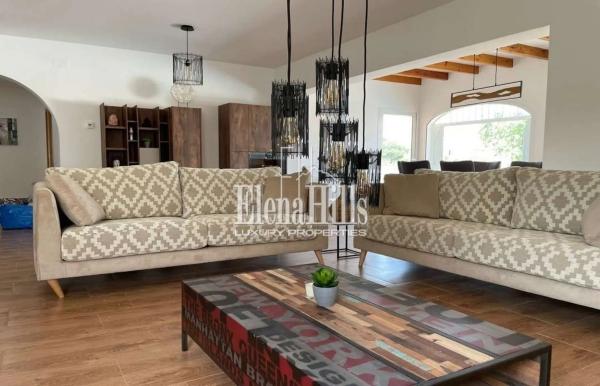 Casa independiente en calle Roma