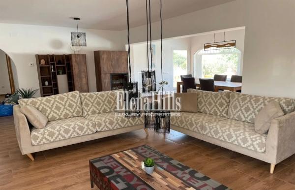 Casa independiente en calle Roma