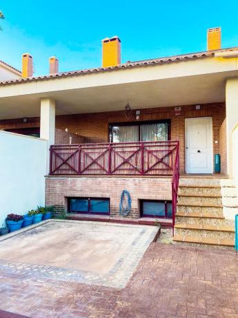 Chalet adosado en calle Mar Mediterrani, 53