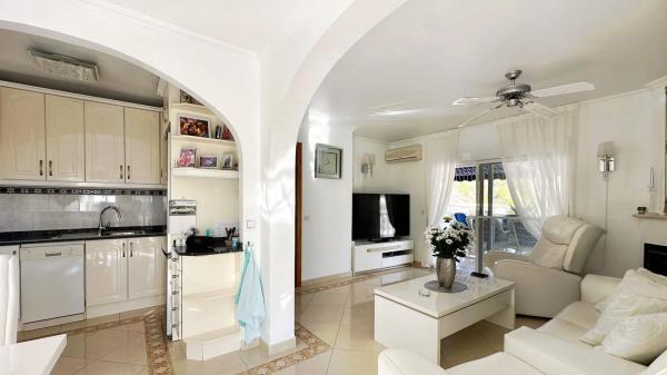 Casa independiente en calle El Salvador