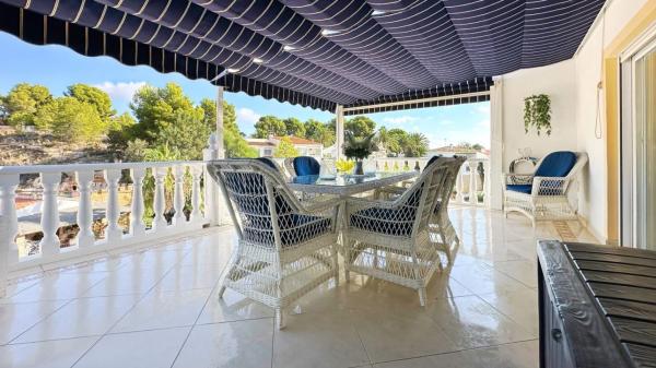 Casa independiente en calle El Salvador