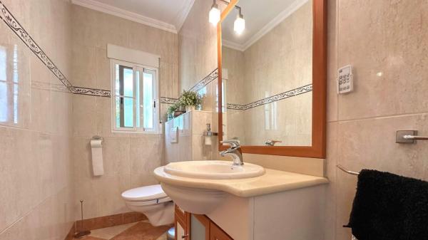 Casa independiente en calle El Salvador