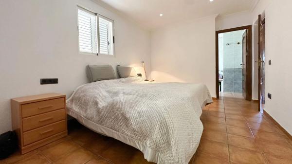 Casa independiente en calle Pagell