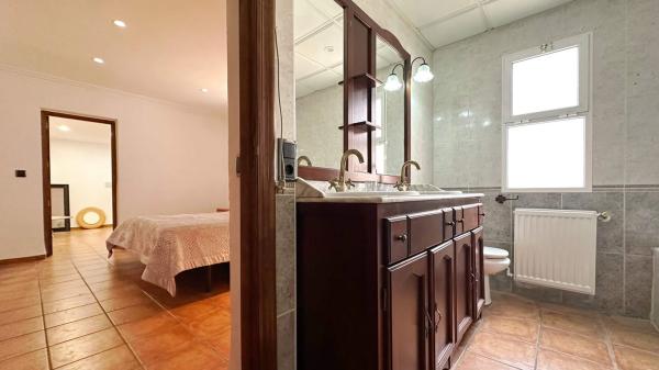 Casa independiente en calle Pagell