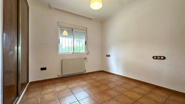 Casa independiente en calle Pagell