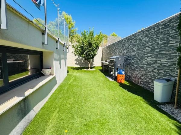 Casa independiente en calle Serra del Cabeçó d'Or s/n