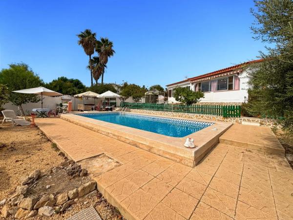 Casa independiente en calle Matisse, 64