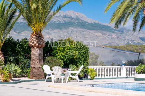 Casa independiente en calle Miramar, 59