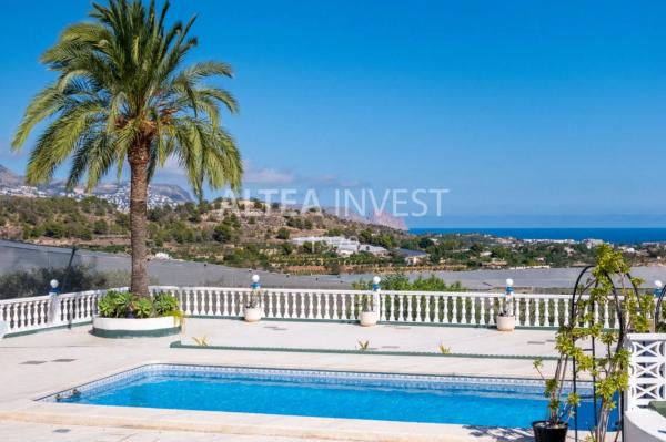 Casa independiente en calle Miramar, 59