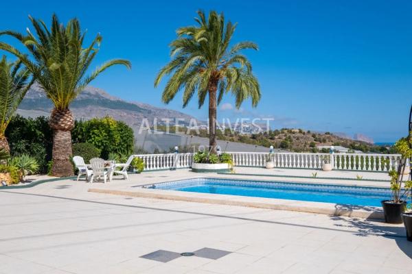 Casa independiente en calle Miramar, 59