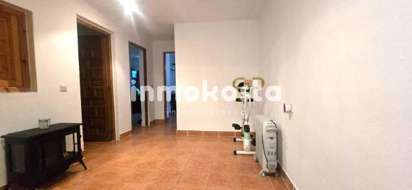 Chalet pareado en calle Vall de Gallinera