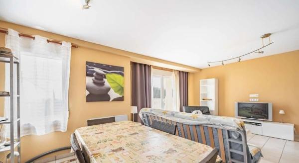 Casa independiente en calle Ametllers