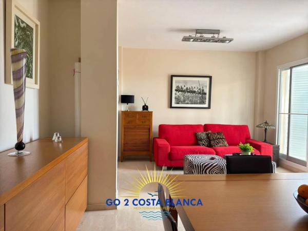 Casa independiente en calle Serra de Mariola