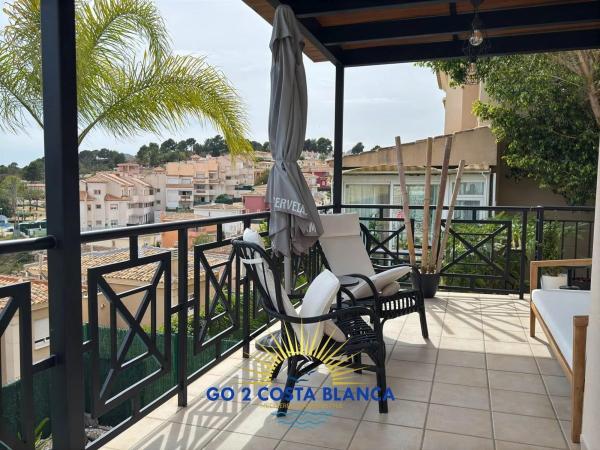 Casa independiente en calle Serra de Mariola