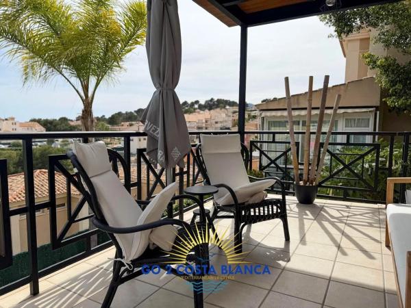 Casa independiente en calle Serra de Mariola