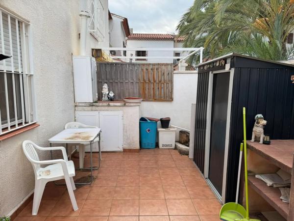 Chalet adosado en Urbanització Pla de Garaita