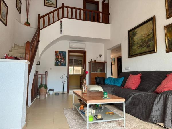 Chalet adosado en Urbanització Pla de Garaita