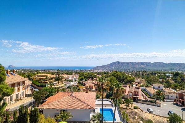 Chalet en calle Carrascar de Parcent