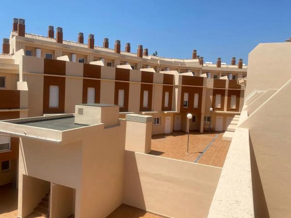 Chalet adosado en calle Serra Grossa, 8