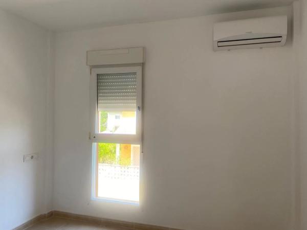 Chalet adosado en calle Serra Grossa, 8