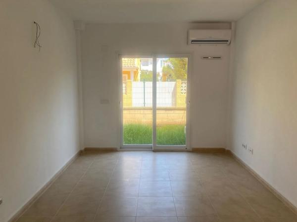 Chalet adosado en calle Serra Grossa, 8