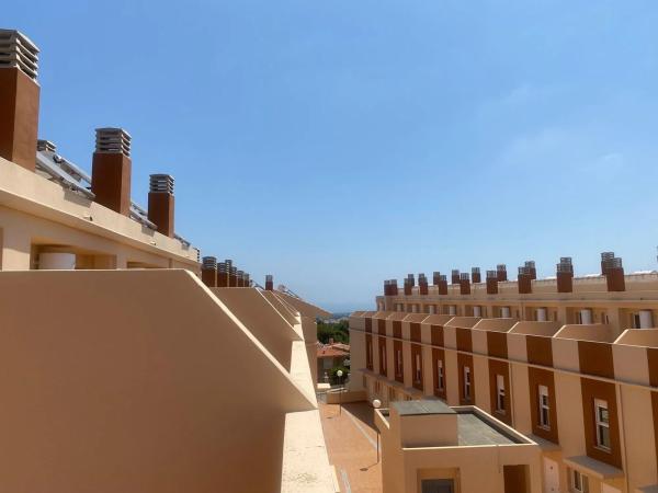 Chalet adosado en calle Serra Grossa, 8