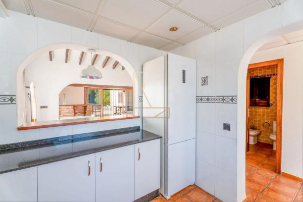 Casa independiente en carretera Castanyers