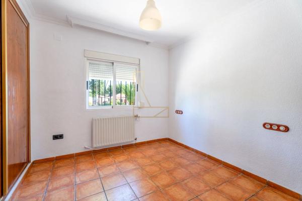 Casa independiente en carretera Castanyers