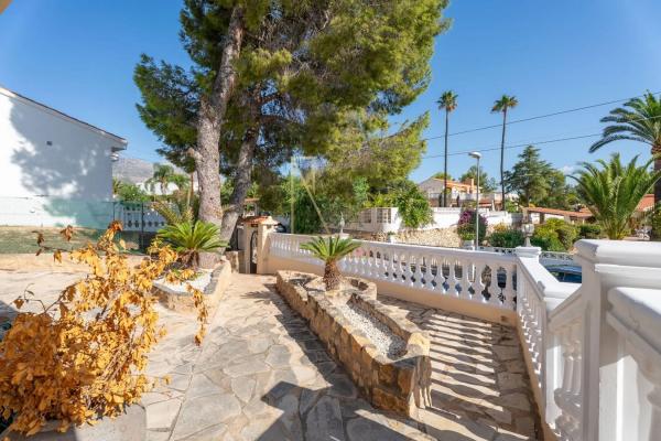 Casa independiente en carretera Castanyers