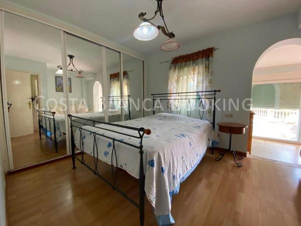 Casa independiente en calle El Salvador