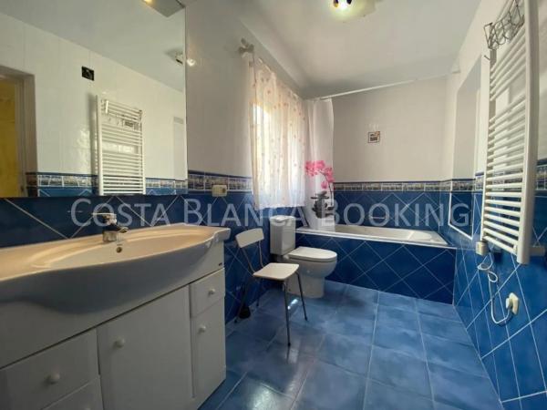 Casa independiente en calle El Salvador