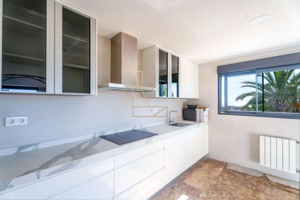 Casa independiente en calle Carrascar de Parcent