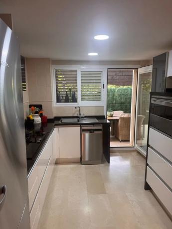 Casa independiente en calle Serra de Mariola, 53