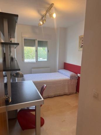 Casa independiente en calle Serra de Mariola, 53