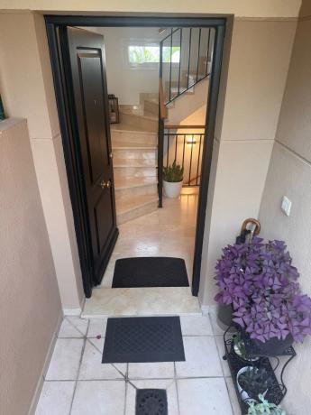 Casa independiente en calle Serra de Mariola, 53