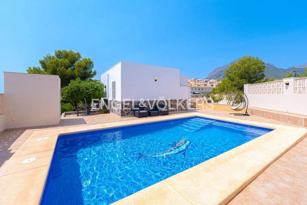 Casa independiente en calle Llevant