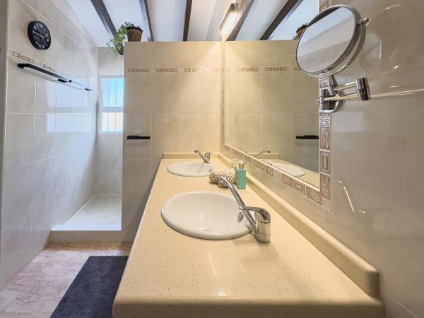 Casa independiente en calle Mar Cantàbric, 20