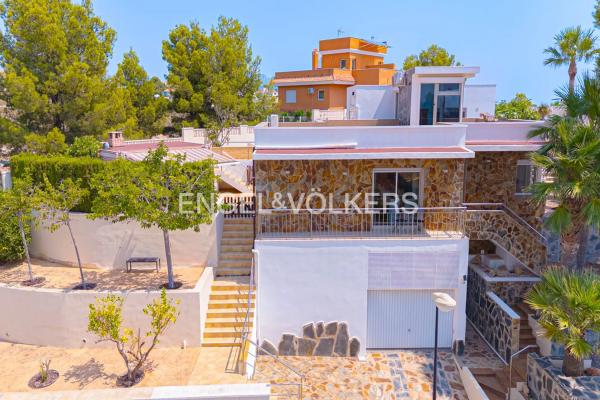 Casa independiente en calle Llevant