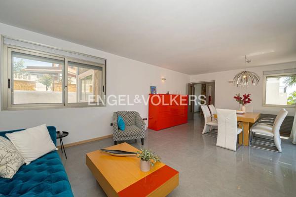 Casa independiente en calle Llevant