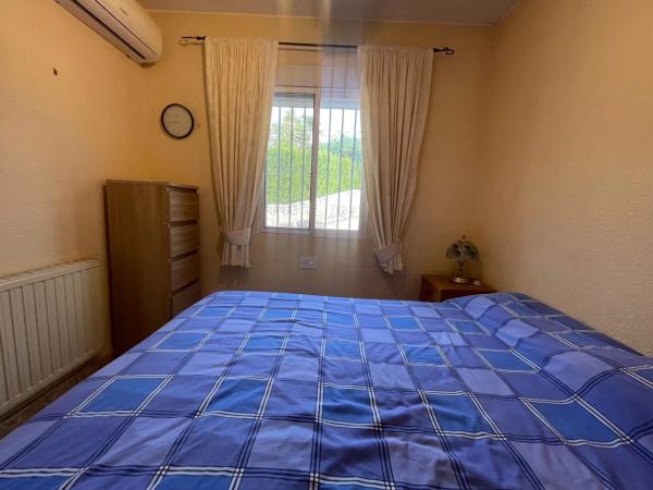 Chalet pareado en calle Bruselas, 58