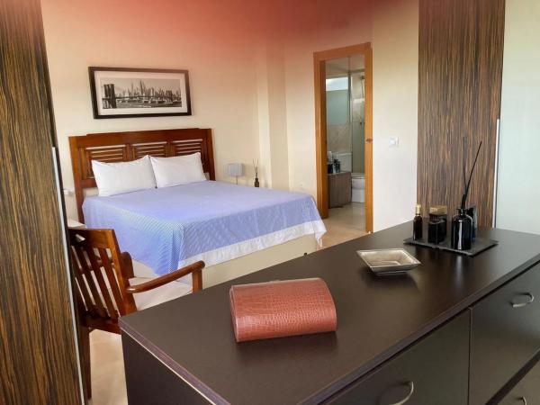 Chalet pareado en calle Serra de Mariola