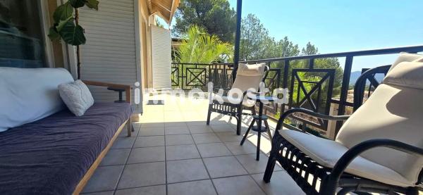 Casa independiente en calle Serra de Mariola