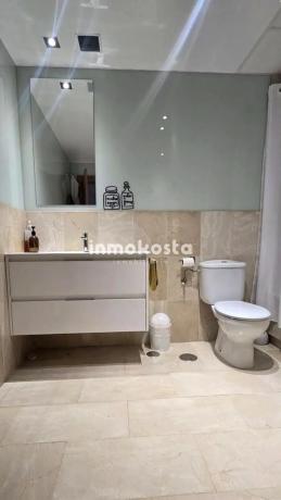 Casa independiente en calle Serra de Mariola