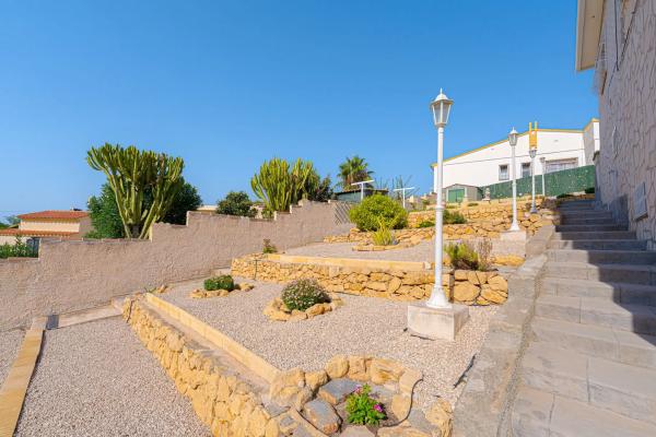 Casa independiente en calle Panama