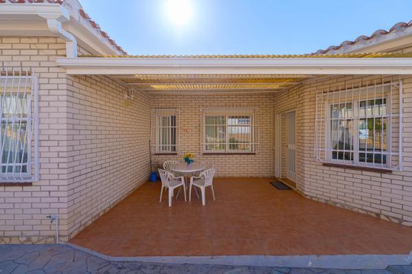 Casa independiente en calle Panama